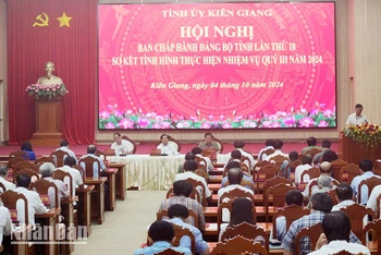 Quang cảnh hội nghị. 