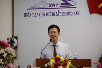 Lãnh đạo Công ty Công ty Cổ phần Vận tải đường sắt Sài Gòn công bố kế hoạch bán vé tàu Tết Nguyên đán Giáp Thìn 2024. 