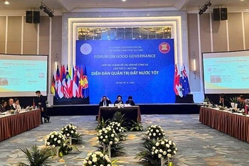 Diễn đàn Quản trị đất nước tốt - Hợp tác ASEAN về các vấn đề công vụ