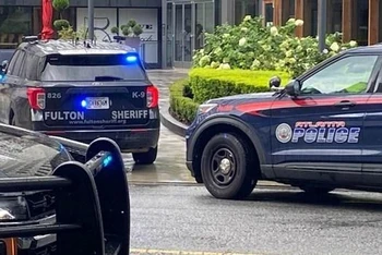 Cảnh sát thành phố Atlanta tại khu vực xảy ra vụ tấn công. (Nguồn: 11alive.com/TTXVN)
