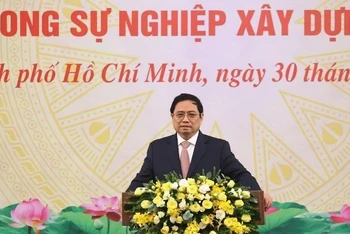 Thủ tướng Chính phủ Phạm Minh Chính phát biểu tại hội nghị. (Ảnh: VGP)