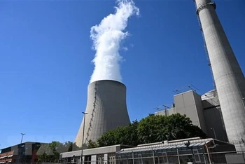 Nhà máy điện hạt nhân Isar tại Essenbach, miền nam nước Đức, ngày 4/8/2022. (Ảnh: AFP/TTXVN)