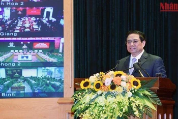 Thủ tướng Phạm Minh Chính, Chủ tịch Ủy ban Quốc gia về chuyển đổi số phát biểu tại Hội nghị. (Ảnh: Trần Hải)