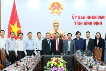 Các đại biểu dự hội nghị tại điểm cầu Bình Định. 