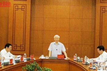 Tổng Bí thư Nguyễn Phú Trọng, Trưởng Ban Chỉ đạo phát biểu chỉ đạo tại cuộc họp.