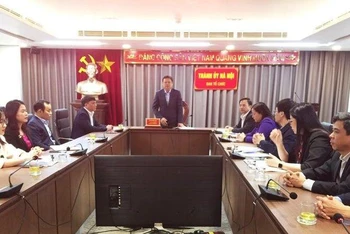 Lãnh đạo Ban Tổ chức Thành ủy Hà Nội khai mạc kỳ thi.