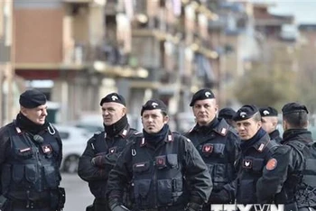 Cảnh sát Italy. (Ảnh: AFP/ TTXVN)