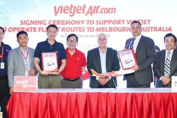 Lãnh đạo Vietjet và Bộ trưởng bang Victoria (Australia) công bố đường bay thẳng Thành phố Hồ Chí Minh-Melbourne