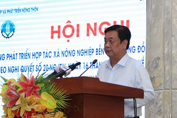 Bộ trưởng Nông nghiệp và Phát triển nông thôn Lê Minh Hoan phát biểu tại hội nghị.