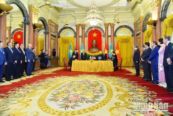[Ảnh] Việt Nam và Kazakhstan hợp tác sâu rộng trên nhiều lĩnh vực 