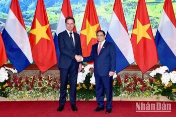 [Ảnh] Thủ tướng Phạm Minh Chính chủ trì Lễ đón Thủ tướng Hà Lan Mark Rutte