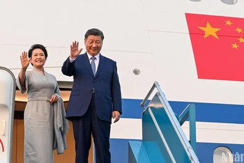 [Ảnh] Tổng Bí thư, Chủ tịch Trung Quốc Tập Cận Bình và Phu nhân kết thúc tốt đẹp chuyến thăm cấp Nhà nước tới Việt Nam