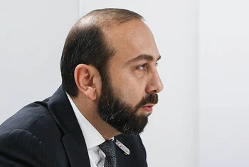 Ngoại trưởng Armenia Ararat Mirzoyan. (Ảnh: TASS)