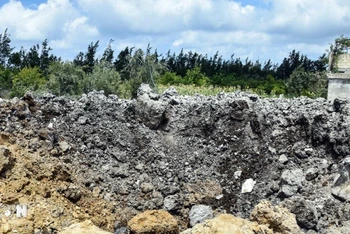 (Tư liệu) Cảnh tàn phá sau một cuộc không kích ở thành phố Tartus, Syria, ngày 2/7/2022. (Ảnh: AFP/TTXVN)