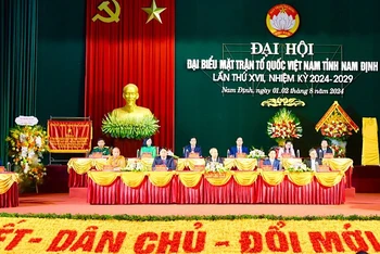 Đại hội đại biểu Mặt trận Tổ quốc Việt Nam tỉnh Nam Định lần thứ 17, nhiệm kỳ 2024-2029 có chủ đề “Đoàn kết-Dân chủ-Đổi mới-Phát triển”.