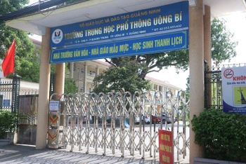Điểm thi tại Trường trung học phổ thông Uông Bí, Quảng Ninh.