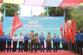 Lễ ra quân Chiến dịch thanh niên tình nguyện hè năm 2024 tại Sơn La.