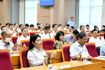 Các đại biểu tham dự hội thảo ngày 24/8.
