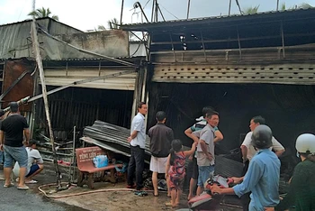 Hiện trường sau vụ cháy ở ấp 10A xã Trần Hợi, huyện Trần Văn Thời, tỉnh Cà Mau.