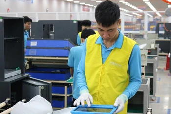 Nhiều công nhân ở các khu công nghiệp của Bắc Ninh được các công ty hỗ trợ nhiều chính sách để yên tâm làm việc. (Ảnh: Nguyễn Hải)