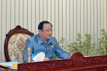 Thủ tướng Chính phủ Lào Sonexay Siphandone phát biểu khai mạc phiên họp. (Ảnh: Báo Pasaxon)