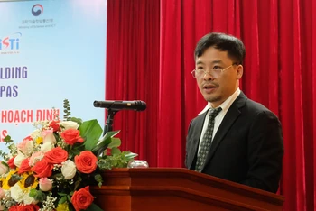 GS, TS Lê Trường Giang, Phó Chủ tịch Viện Hàn lâm Khoa học và Công nghệ Việt Nam phát biểu tại sự kiện.