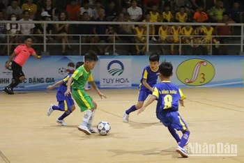 Khai mạc Giải Bóng đá nhi đồng U10 tỉnh Phú Yên năm 2023