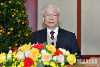 Tổng Bí thư Nguyễn Phú Trọng chúc Tết các đồng chí lãnh đạo, nguyên lãnh đạo Đảng, Nhà nước 