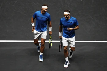 Nadal sẽ đánh cặp cùng Roger Federer trong trận đấu tối 23/9 tại sân O2 Arena. (Ảnh: Time)