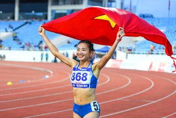 Nguyễn Thị Oanh là vận động viên tiêu biểu của thể thao Việt Nam năm 2022. (Ảnh: THÀNH ĐẠT)