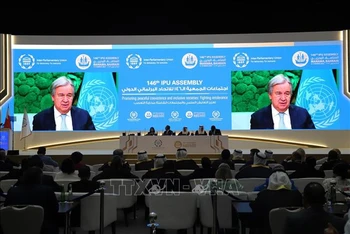 Tổng Thư ký Liên hợp quốc Antonio Guterres phát biểu qua băng ghi hình tại hội nghị. (Ảnh: TTXVN)