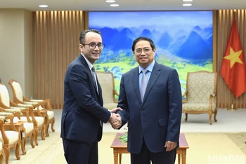 Thủ tướng Phạm Minh Chính tiếp ông Indra Pradana Singawinata, Tổng Thư ký APO. 