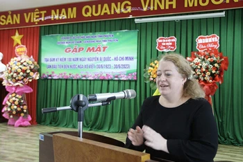 Bà Maria Mizonova - Tổng Lãnh sự Liên bang Nga tại thành phố Đà Nẵng phát biểu.