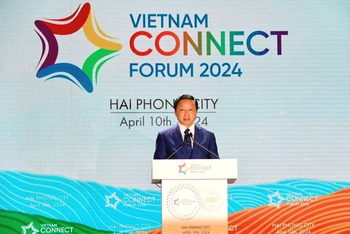Phó Thủ tướng Trần Hồng Hà phát biểu tại sự kiện. (Ảnh: VCF)