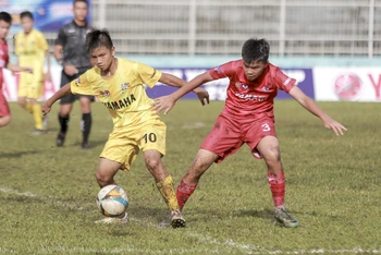 U13 Sông Lam Nghệ An thắng U13 Tây Ninh 2-1 để giành quyền vào chung kết.