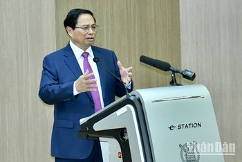Thủ tướng Phạm Minh Chính phát biểu chính sách tại Đại học Quốc gia Seoul.