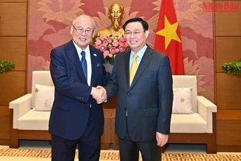 Chủ tịch Quốc hội tiếp Cố vấn đặc biệt Liên minh Nghị sĩ hữu nghị Nhật Bản-Việt Nam