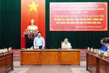 Phó Thủ tướng Thường trực Chính phủ phát biểu tại buổi làm việc.