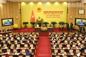[Ảnh] Khai mạc Kỳ họp thứ 10 Hội đồng nhân dân thành phố Hà Nội