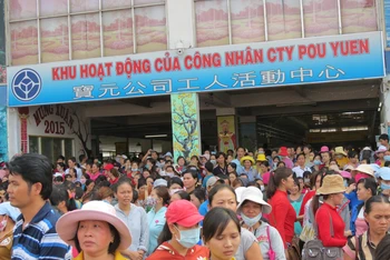 Công nhân lao động làm việc tại Công ty TNHH PouYuen Việt Nam, Thành phố Hồ Chí Minh.