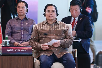 Thủ tướng Phạm Minh Chính dự phiên họp hẹp cùng Lãnh đạo các nước ASEAN trao đổi về các vấn đề quốc tế và khu vực.