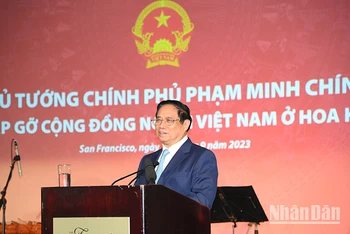 Thủ tướng Phạm Minh Chính phát biểu ý kiến tại buổi gặp mặt bà con cộng đồng người Việt Nam ở Hoa Kỳ.