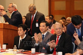 Phó trưởng Ban Nội chính Trung ương Nguyễn Thái Học phát biểu tại Hội thảo.