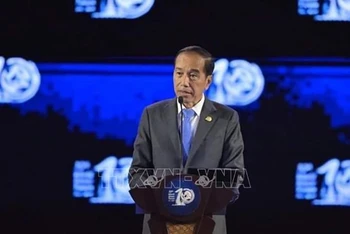 Tổng thống Indonesia Joko Widodo phát biểu khai mạc Diễn đàn. (Ảnh: TTXVN)