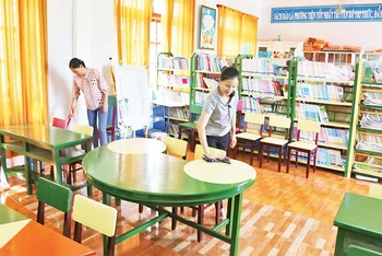 Trường tiểu học Liên Sơn, huyện Tuyên Hóa, tỉnh Quảng Bình phải lấy thư viện làm phòng học. 