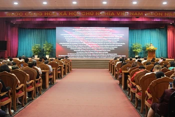 Quang cảnh Lễ bế mạc tại Trung tâm hội nghị thành phố Quy Nhơn. 