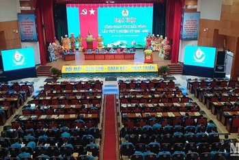 Quang cảnh Đại hội Công đoàn tỉnh Đắk Nông lần thứ V, nhiệm kỳ 2023-2028.
