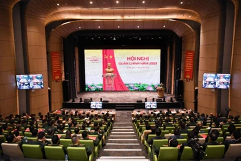 Toàn cảnh Hội nghị Quân chính của Tập đoàn Viettel.