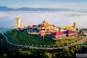 Toàn cảnh khu tham quan du lịch văn hóa tâm linh Samten Hills Dalat.