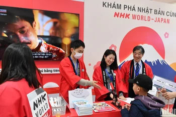 Sự kiện “Khám phá Nhật Bản” cùng NHK World-Japan diễn ra tại Trung tâm thương mại Aeon Mall Hà Đông (Hà Nội) với nhiều hoạt động đặc sắc. (Ảnh: THÀNH ĐẠT)